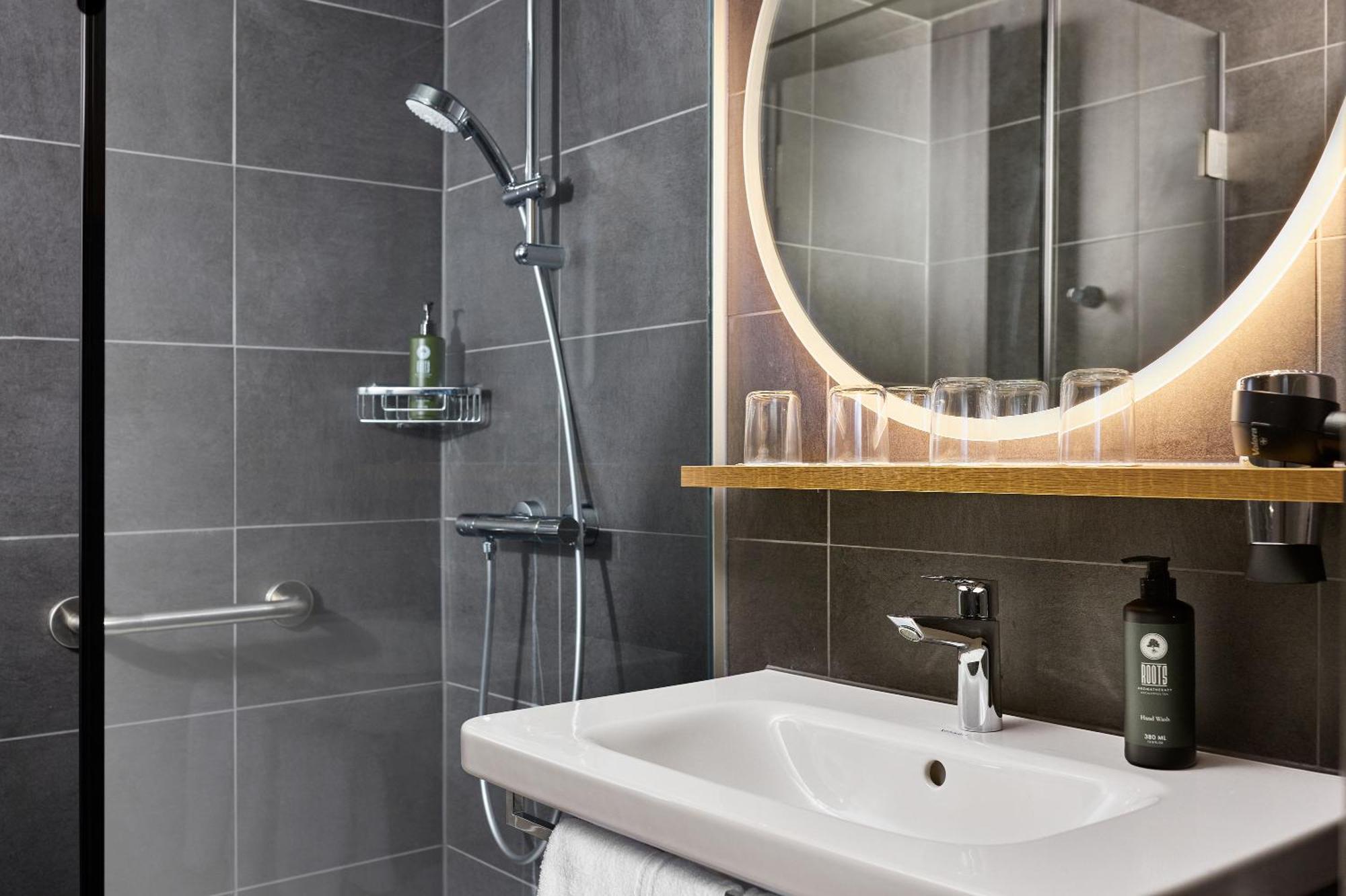 H2 Hotel Sarrebruck Extérieur photo