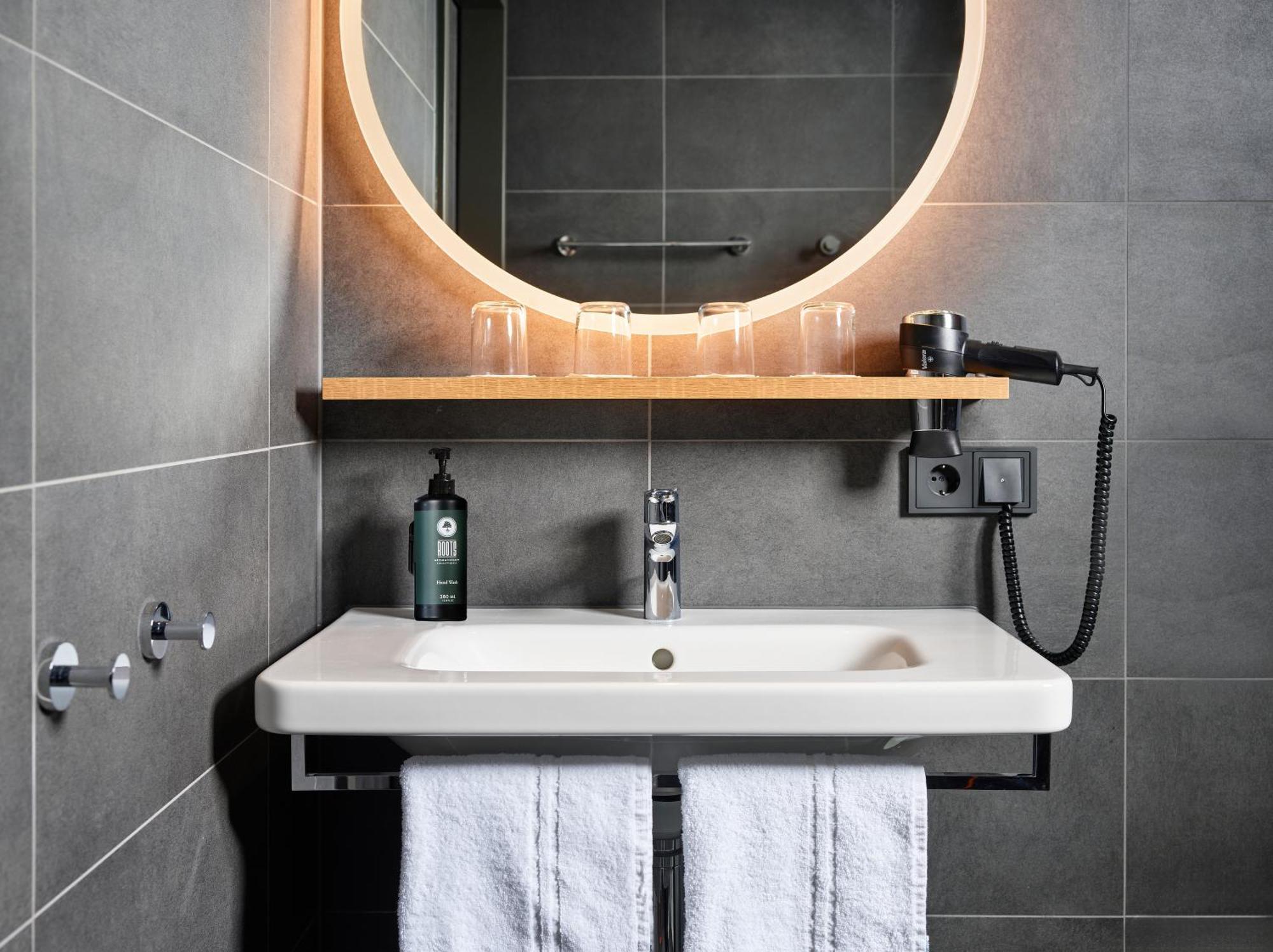 H2 Hotel Sarrebruck Extérieur photo