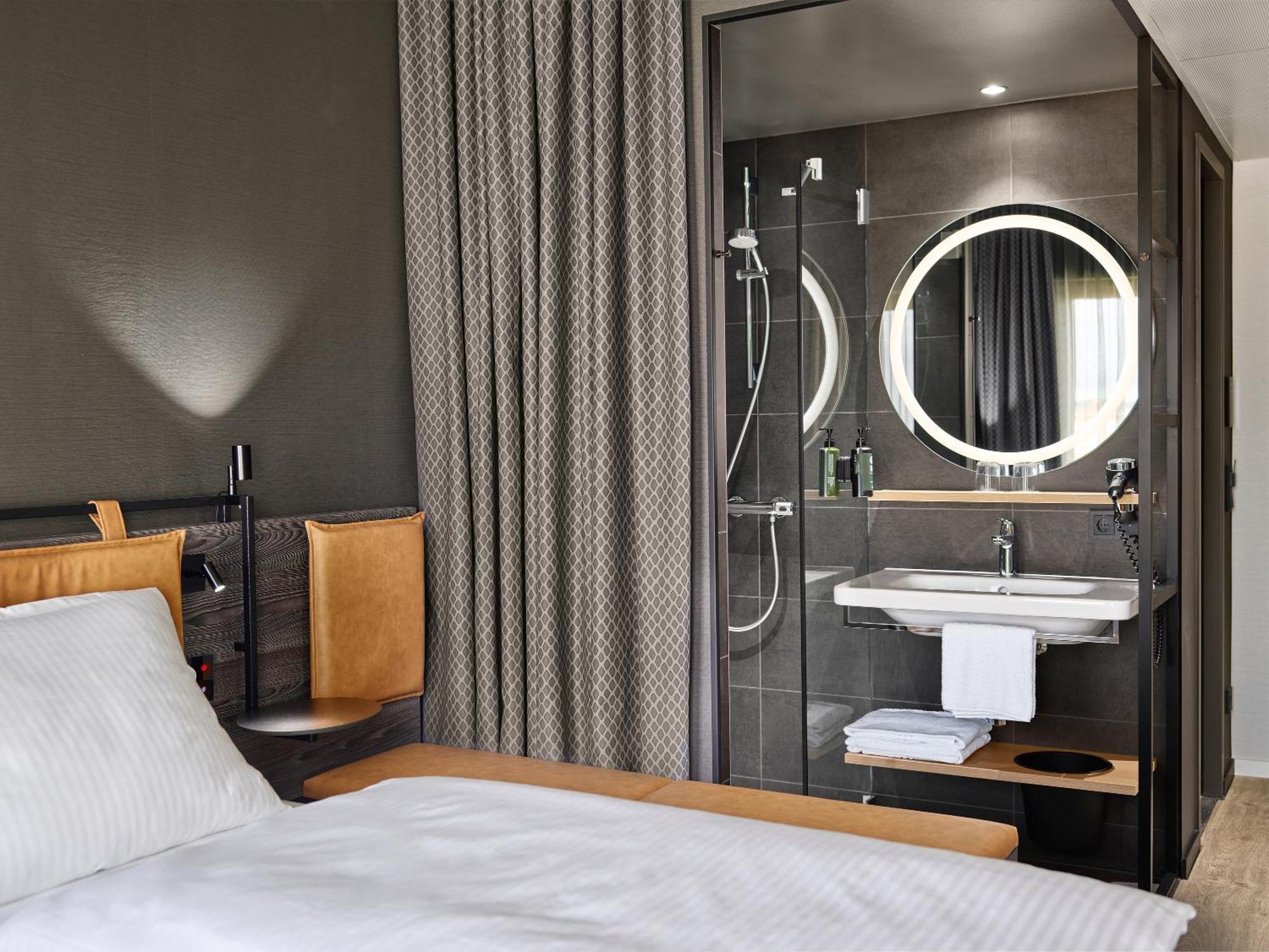 H2 Hotel Sarrebruck Extérieur photo